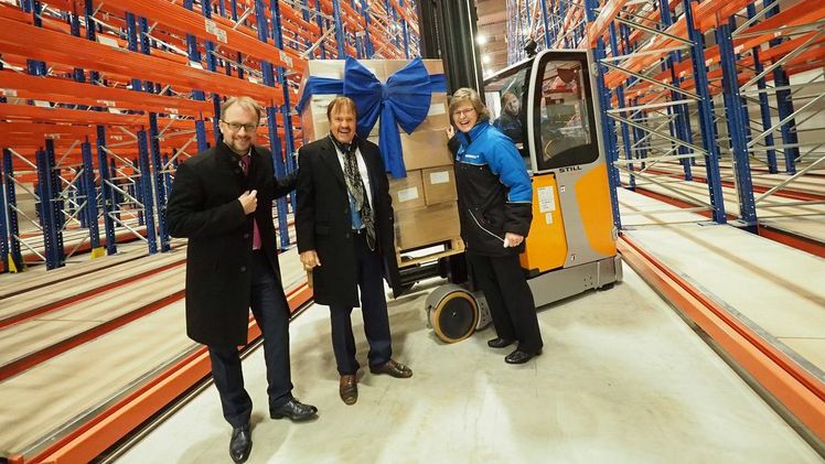 NORDFROST - Tiefkühlhaus im Containerhafen WHV in Betrieb genommen. Bild: NORDFROST.