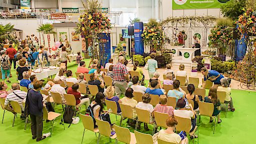 Int. Gartenbaumesse Tulln - Bühne Halle 8. Fotograf: Friedrich Jansenberger.