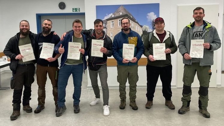 Absolventen Bachelor Professional Baumpflege in NRW. Bild: LWK NRW.