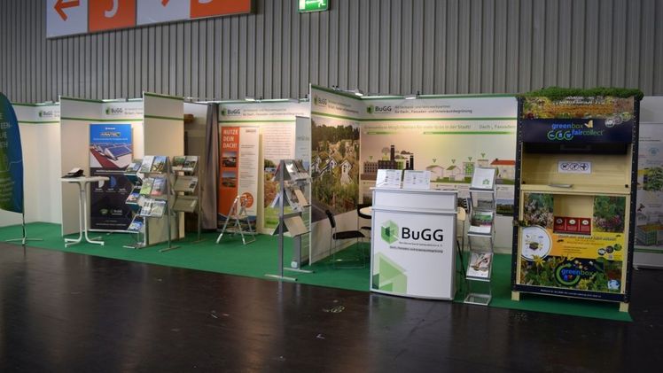 Infos zur Gebäudebegrünung am BuGG-Stand 4-615. Bild: Bundesverband GebäudeGrün.