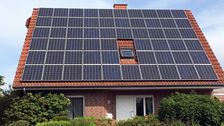 Mit dem Solarpaket kommt die Energiewende nun endlich auch in den Städten bei den Mieterinnen und Mietern und Wohnungseigentümern und -eigentümerinnen an. Bild: GABOT.