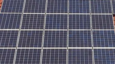 Je nach Ausbau können also auch mehr Anlagen flächenschonend auf Dächern errichtet werden. Bild: GABOT.