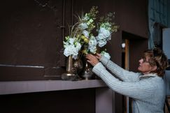 Die Lisianthus Christmas Show. Bild: 2Dezign Lisianthus.