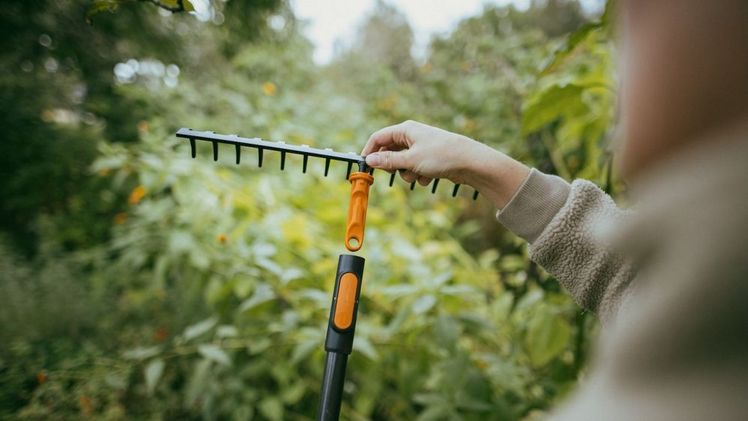 Das Verriegelungssystem ist leicht zu bedienen, intuitiv und sicher. Bild: Fiskars. 