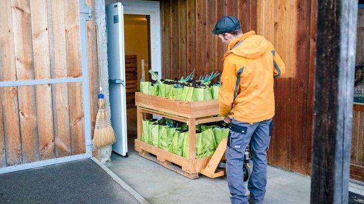 Bestellt werden kann, was Saison hat und aus der Region kommt. Bild: Buur on Tour/André Ziegler.
