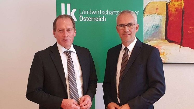 LK Österreich-Präsident Josef Moosbrugger und Manfred Kohlfürst, Präsident des Österr. Obstbauverbandes. Bild: © Jung-Leithner/LKÖ.