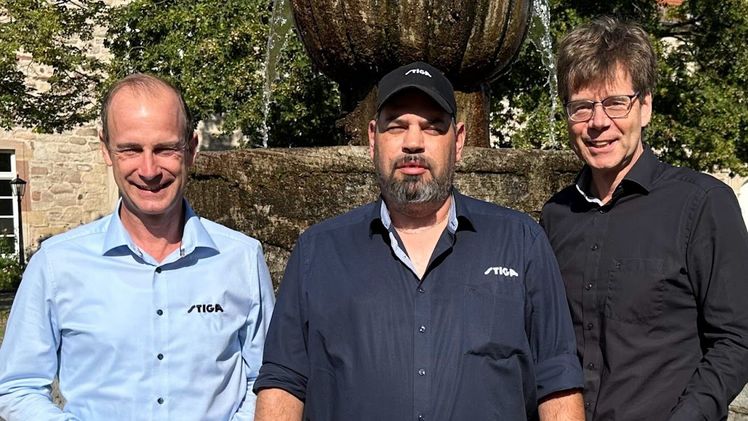 Freuen sich über den Teamzuwachs: Christian Hildring-Liesner, Nico Dietsch und Marc Gerster (v.l.n.r.). Bild: © STIGA GmbH.