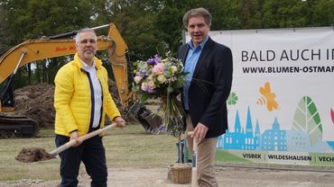 Rainer Ostmann (links) und Oldenburgs Bürgermeister Jürgen Krogmann. Bild: GABOT.