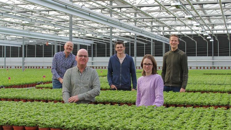 René und Chris de Bakker sind seit dem 1. Januar 2022 Miteigentümer von Gebr. Nederpel Potplanten. Bild: Gebr. Nederpel.