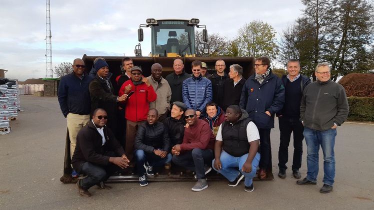 Eifel - Holz und DHG begrüßen namibische Delegation in Bütgenbach. Bild: DHG.