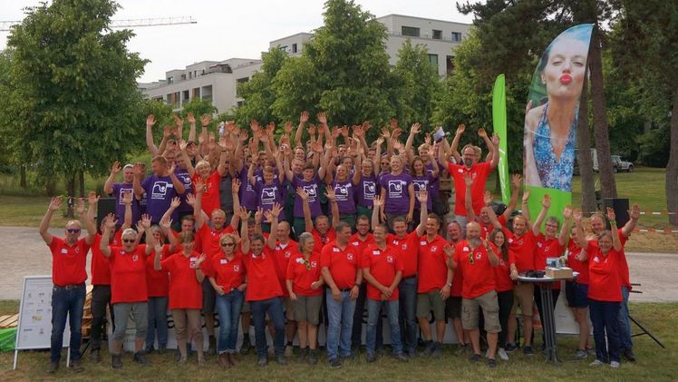 20 Teams gingen beim Landschaftsgärtner-Cup Nord vor dem Tierpark Hagenbeck ins Rennen. Foto: Kottich