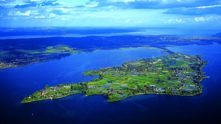Generalversammlung unter strengen Abstands- und Hygieneregeln. Bild: Reichenau-Gemüse eG.