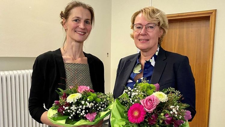 Miriam Staudte (links) folgt als Landwirtschaftsministerin auf Barbara Otte-Kinast. Bild: Nds. Ministerium für Ernährung, Landwirtschaft und Verbraucherschutz.