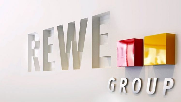 Die REWE Group verzeichnet unter anderem eine positive organische Umsatzentwicklung im Lebensmittelhandel national und international. Bild: REWE Group.