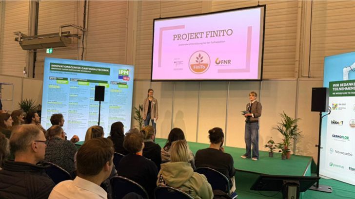 Rückblick Fachvortrag FiniTo im Innovationscenter Gartenbautechnik 2025. In diesem Jahr wird der Fokus auf dem Einflussfaktor Arbeitskosten liegen. Bild: LWK NRW.