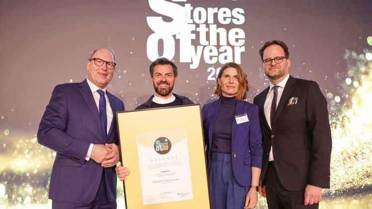 V.l.n.r. Stefan Genth, Christian Müller, Katja Müller und Sebastian Deppe. Bild: SAGAFLOR.