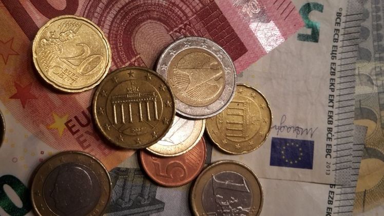 Sozialversicherung senkt Kosten. Bild: GABOT.