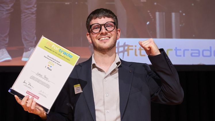 fitfortrade 2026: EDEKA-Talent Lukas Pross ist „Deutschlands beste Nachwuchskraft im Handel“. Bild: Reinhard Rosendahl.