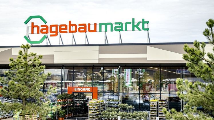 Nach nur einem Monat Umbauzeit wurde der hagebaumarkt Tumeltsham am 29. März 2023 eröffnet. Bild: hagebau. Nach nur einem Monat Umbauzeit wurde der hagebaumarkt Tumeltsham am 29. März 2023 eröffnet. Bild: hagebau.