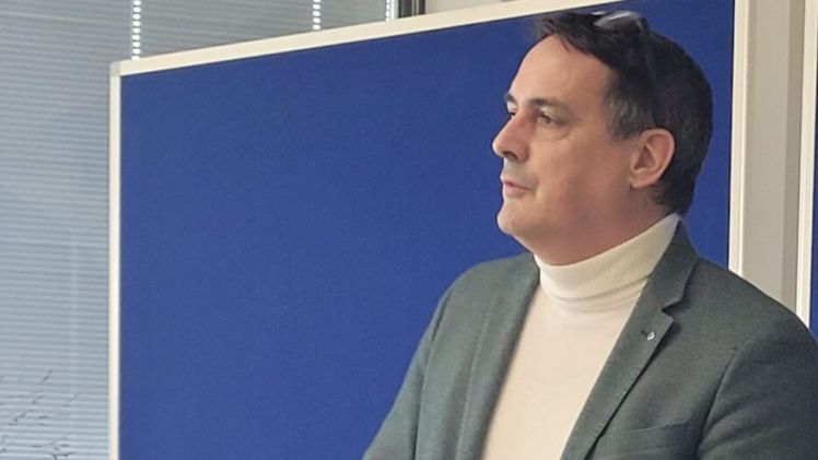 AGA-Vorsitzender Andreas Pellens erläuterte die Vorteile einer Zusammenlegung der Tarifgebiete. Foto: BVZ. AGA-Vorsitzender Andreas Pellens erläuterte die Vorteile einer Zusammenlegung der Tarifgebiete. Foto: BVZ.