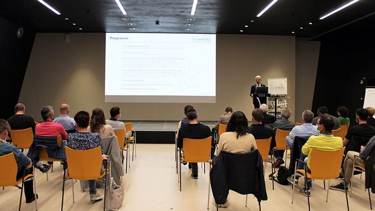 Landwirtschafts-Landesrat Arnold Schuler eröffnete den zweiten Workshop zum Thema Verfahren in der Nachernte beim Apfel. Bild: Versuchszentrum Laimburg.