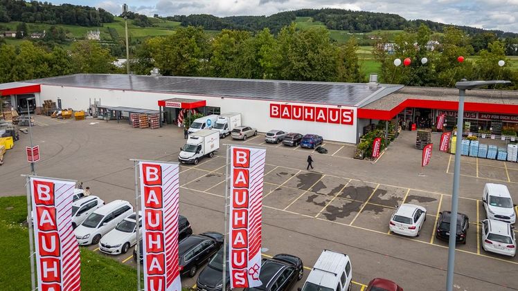 Das neue Fachcentrum in Pfungen. Bild: BAUHAUS AG.