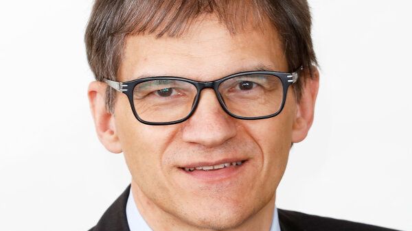 Jakob Maier ist seit 1. Februar 2021 der Leiter des Instituts für Pflanzenschutz an der Bayerischen Landesanstalt für Landwirtschaft (LfL) in Freising. Bild: LfL.