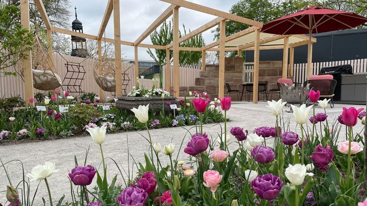 Themengarten der Firmen Lindenlaub GmbH und Außengestaltung Vogt auf der Bundesgartenschau in Erfurt. Bild: FGL.