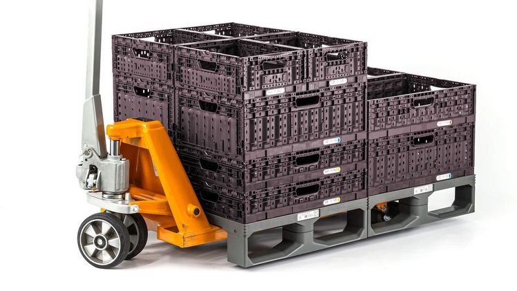 ALDI Nord und ALDI SÜD führen unternehmensweit eine Düsseldorfer Palette aus Kunststoff ein. Bild: ALDI.