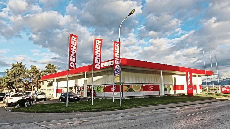 Denner hat auch im vergangenen Jahr konsequent in die Attraktivität des Sortiments- und Promotionsgeschäftes investiert sowie das feinmaschige Filialnetz mit netto 16 neuen Standorten ausgebaut. Bild: Denner.