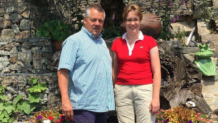 Geschäftsführer Johannes Schiesser und SPD-Bundestagskandidatin Dr. Ilja-Kristin Seewald. Bild: FGL.