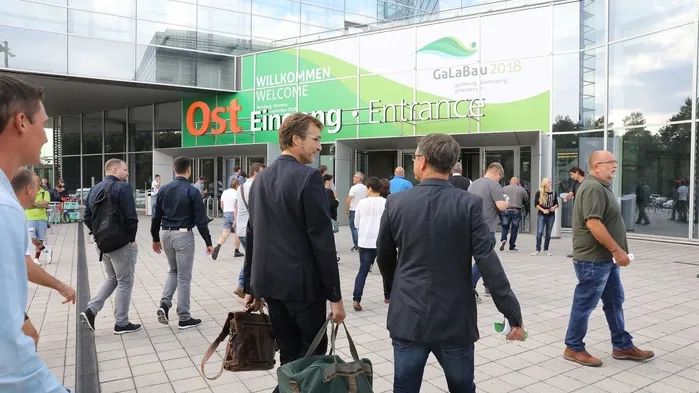 Die GaLaBau bietet einen Überblick über Innovationen und Trends und hat den Anspruch, Impulsgeber für die Themen zu sein, die die Branchen künftig bewegen werden. Bild: © NürnbergMesse.