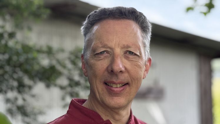 Frank Uwe Pfuhl ist Gründer und Vorsitzender der NABU-Umweltwerkstatt. Für die Landesgartenschau organisiert er das Bunte Klassenzimmer. Foto: Lenz/LGS.
