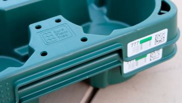 Der gärtnerische Berufsstand stellt sich geschlossen hinter das Marktführer Mehrwegtray: ZVG tritt der Euro Plant Tray eG bei. Bild: © EuroPlantTray.