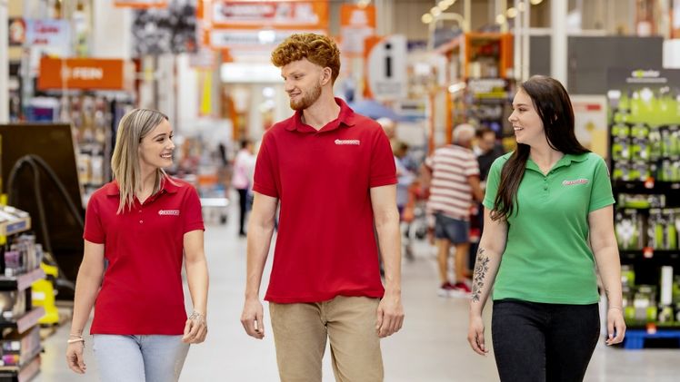 Rund 500 neue Auszubildende und Nachwuchskräfte starten bei BAUHAUS ihre Karriere. Bild: BAUHAUS AG. 