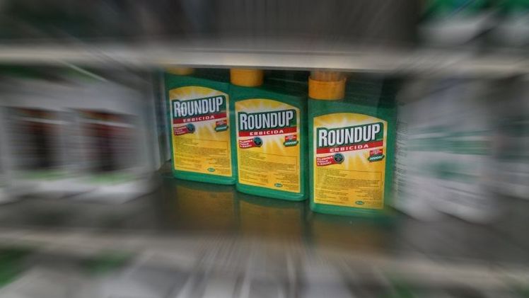 Für professionelle und landwirtschaftliche Nutzer in den USA wird Glyphosat weiterhin zur Verfügung stehen. Bild: GABOT. Für professionelle und landwirtschaftliche Nutzer in den USA wird Glyphosat weiterhin zur Verfügung stehen. Bild: GABOT.