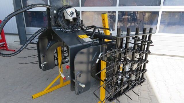 Bei Verwendung des Stufendammformers kann die Spargeldammfräse mit weniger Bodeneingriff gefahren werden. Bild:  Harlander Landtechnik GmbH.