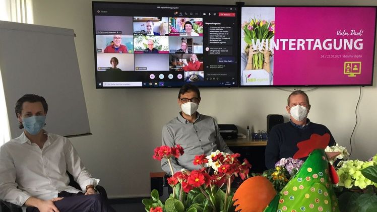 NBB egesa Wintertagung 2021 in digitaler Form. Von links: Fabian A. Farkas, Thomas Weng, Dirk Timmermeister (NBB egesa Gartencenter GmbH). Bild: NBB egesa.