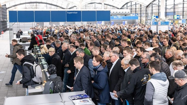 Die Agritechnica zieht Besuchermassen an. Bild: DLG.