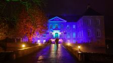 Enchanted Gardens ist bis einschließlich 1. November 2025 in den Schlossgärten Arcen täglich von 19:00 bis 23:00 Uhr zu erleben. Bild: © Schlossgärten Arcen.