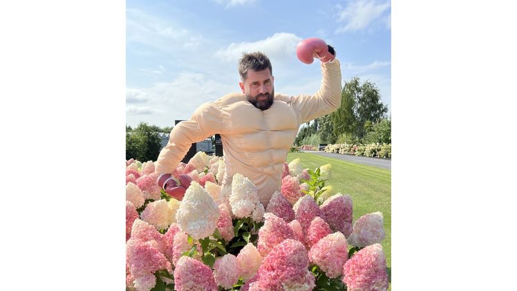 Wird Pink & Rose es schaffen, einen Boxkampf, mit Michael Perry zu überstehen? Bild: Plantipp.