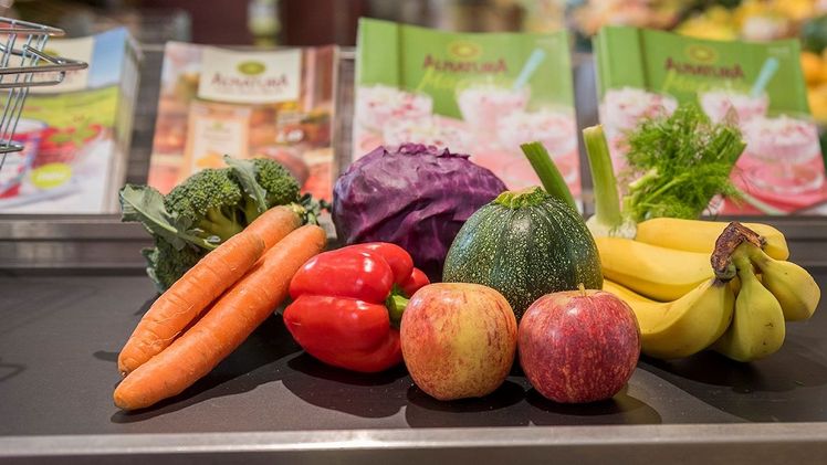 Alnatura Bio-Markt in Hamburg. Bild: "obs/Alnatura Produktions- und Handels GmbH/Marc Doradzillo". Alnatura Bio-Markt in Hamburg. Bild: "obs/Alnatura Produktions- und Handels GmbH/Marc Doradzillo".