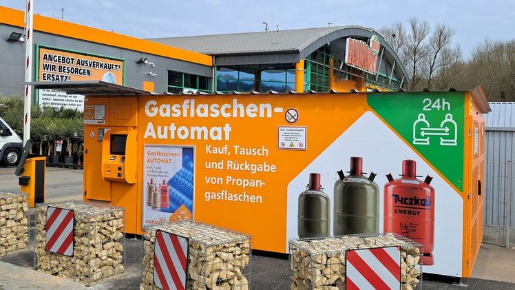 Propangasflaschen tauschen, kaufen und zurückgeben. Bild: Globus Baumarkt.