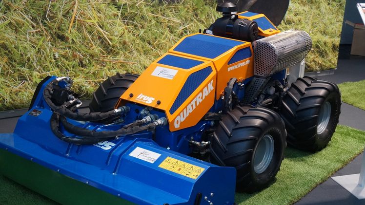 Die demopark 2023 zeigt aktuelle Trends und Neuheiten, wie teilautonome Fahrzeuge. Bild: GABOT.