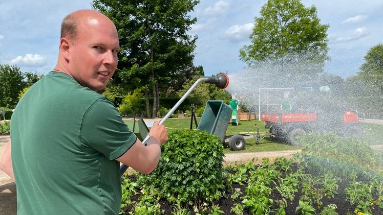 12.000 Pflanzen - Der Sommer kehrt zurück ins Blumenband. Bild: Park der Gärten.