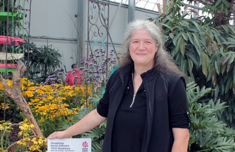 Kerstin Dallmann und ihr Team gestalteten die Hallenschau „Blüht. Summt. Lebt.“ auf der Bundesgartenschau in Erfurt. Bild: BUGA.