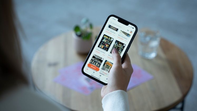 App macht Automaten, SB-Standorte und Hofläden in der Nähe digital sichtbar. Bild: Xibee.