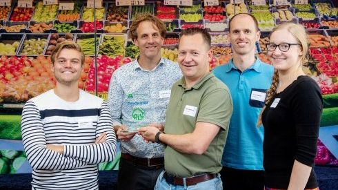 Der Gewinner der 2. Challenge ist das Team "Automatoes", ein Team bestehend aus Mitarbeitern, Forschern und Studenten von Van der Hoeven Horticultural Projects, Hoogendoorn Growth Management, Keygene und der TU Delft. Bild: WUR. 