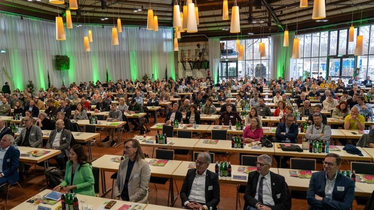 Der Verband Garten-, Landschafts- und Sportplatzbau Baden-Württemberg e.V. vertritt als Wirtschafts- und Arbeitgeberverband die Interessen der Grünen Branche auf Landesebene. Bild: VGL B-W.