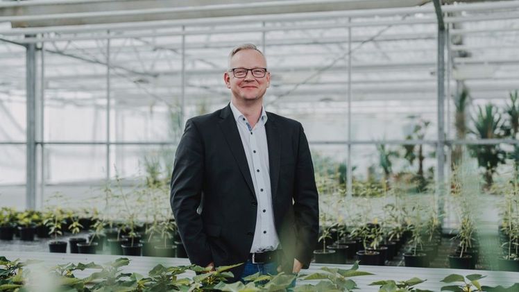 Dennis Schröder ist neuer kaufmännischer Leiter der Floragard Unternehmensgruppe. Bild: Floragard.
